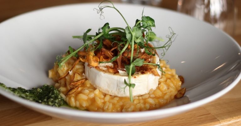 Risotto de calabaza: cómo prepararlo con verduras y más sano