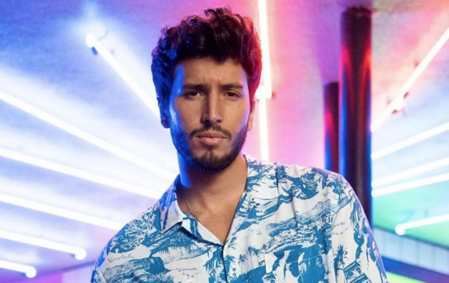 Sebastián Yatra en 'Tarde', su nuevo vídeo 4 Sebastián Yatra Tarde