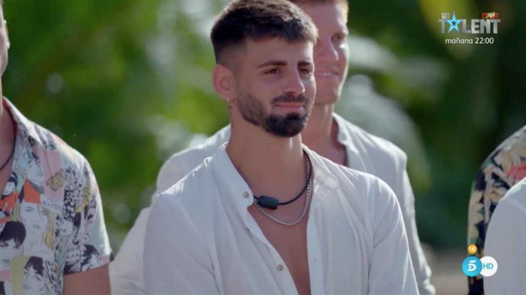 La última tentación: qué hay detrás de la “droga” de Isaac Lobo 9 Una defensa que sale a flote