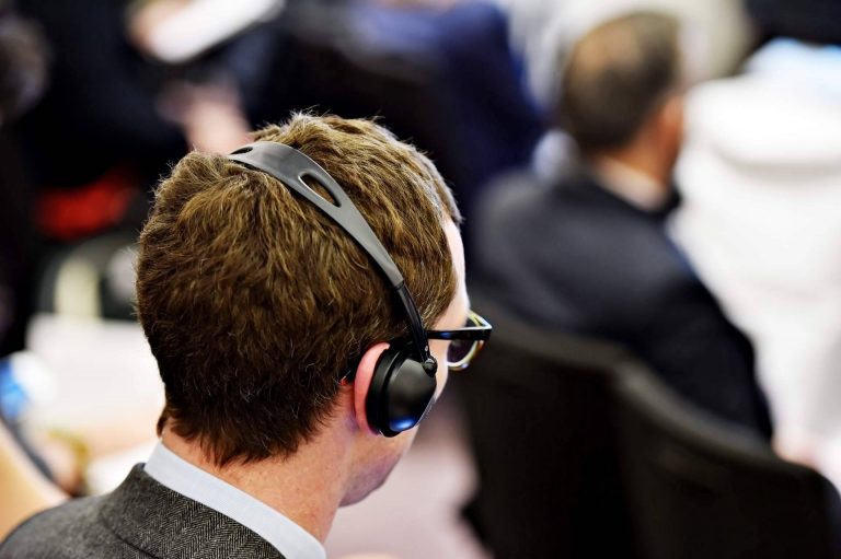 Traductor.one, la importancia de tener siempre a mano un traductor de voz inteligente