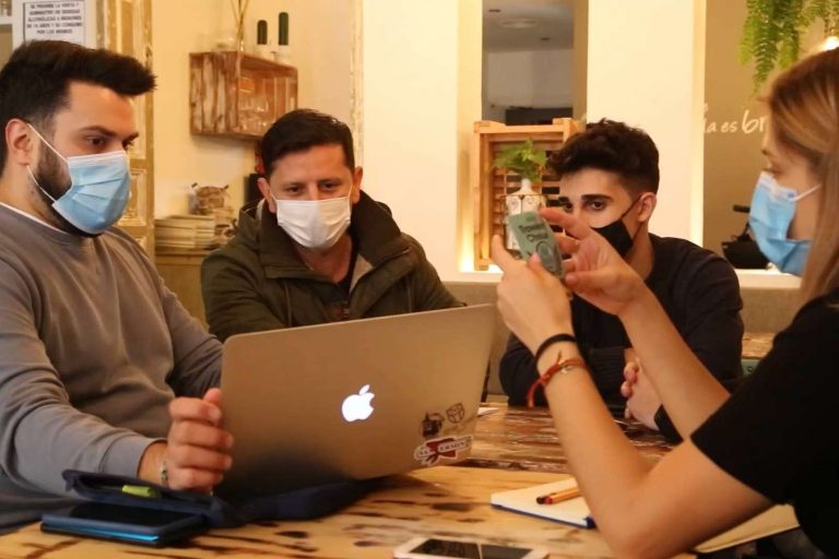 Publydea ofrece publicidad online y diseño gráfico de la mano de profesionales