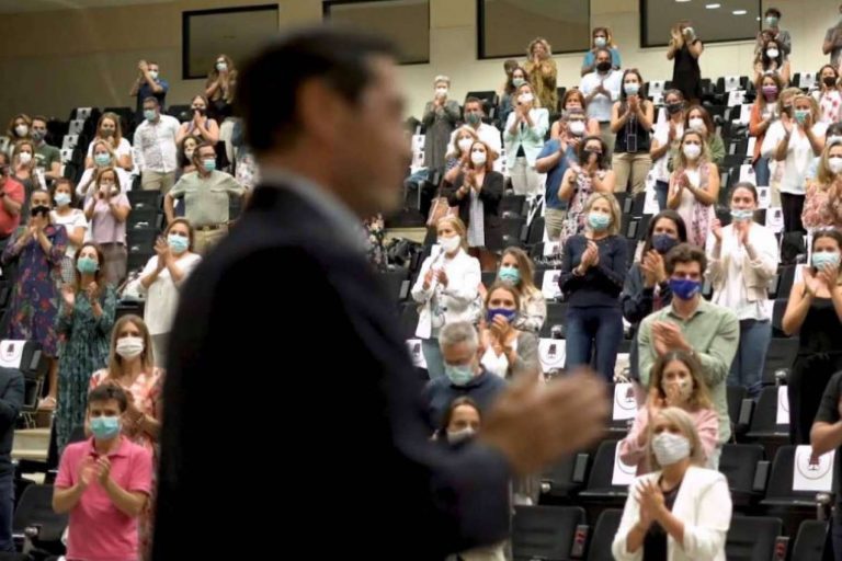 Los tenistas top de la ATP, los equipos de fútbol y baloncesto de todas las grandes ligas, los pilotos de F1 y moto GP… todos se apoyan en motivadores profesionales y mejoran su rendimiento