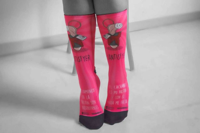 Las camisetas originales y divertidas de Mongedraws que desprenden humor e ingenio en Tres en un Burro