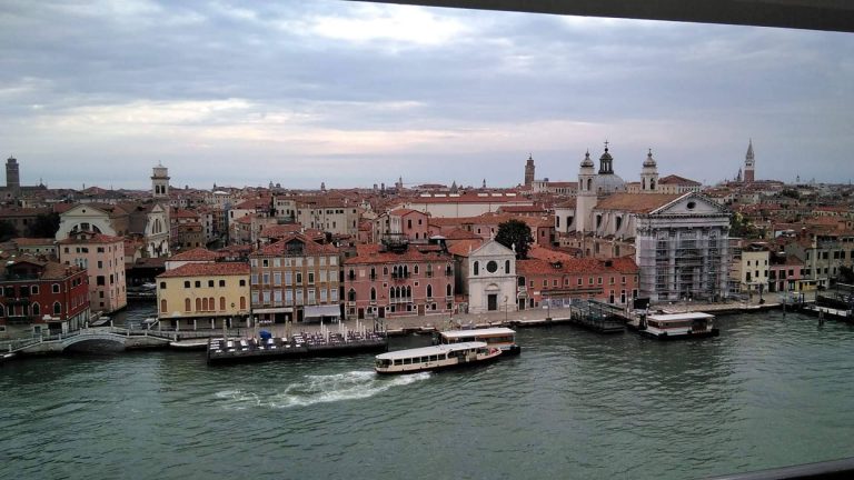 Disfrutar de unas vacaciones únicas en crucero con InCruises