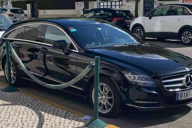 Los taxistas de Taxi Málaga Aeropuerto Charly Transfer 24 horas