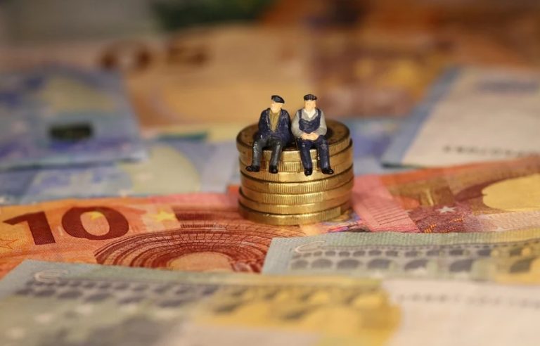 Cómo puedes cotizar los años que te faltan hasta la jubilación