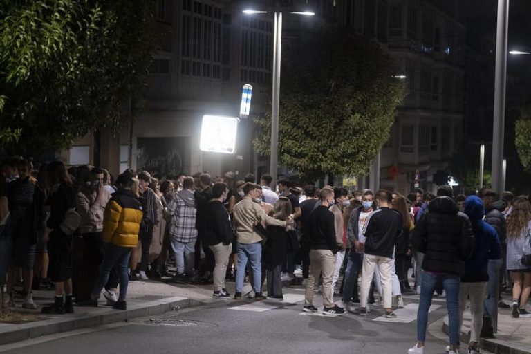 Galicia notifica 930 casos activos y baja del millar por primera vez desde agosto de 2020