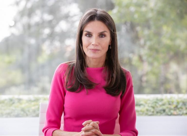 La Reina Letizia anima a los jóvenes a contribuir en la transformación de los sistemas alimentarios