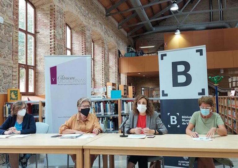 El congreso internacional 'Pensar el feminismo' pide más mujeres referentes en los libros de texto