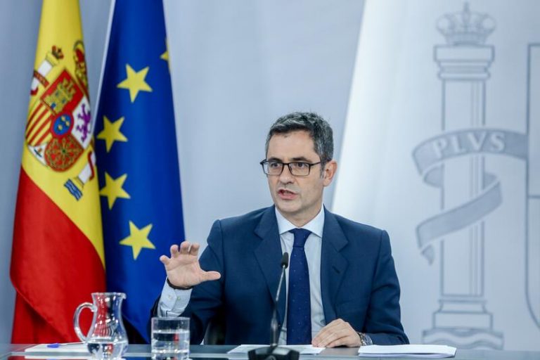 El Gobierno aprueba 500.000 euros para de víctimas de violencia machista afectadas por el volcán