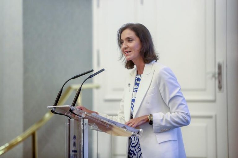 El Gobierno aprueba un anticipo de 3 millones para potenciar el turismo español en el extranjero