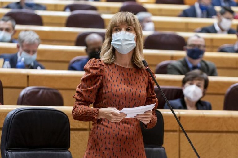 Alegría dice que Educación cumplirá el calendario de implantación de currículos