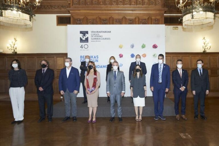 Urkullu reconoce la ciencia y la investigación 