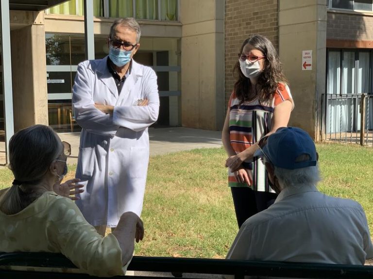 Oltra defiende las restricciones en residencias