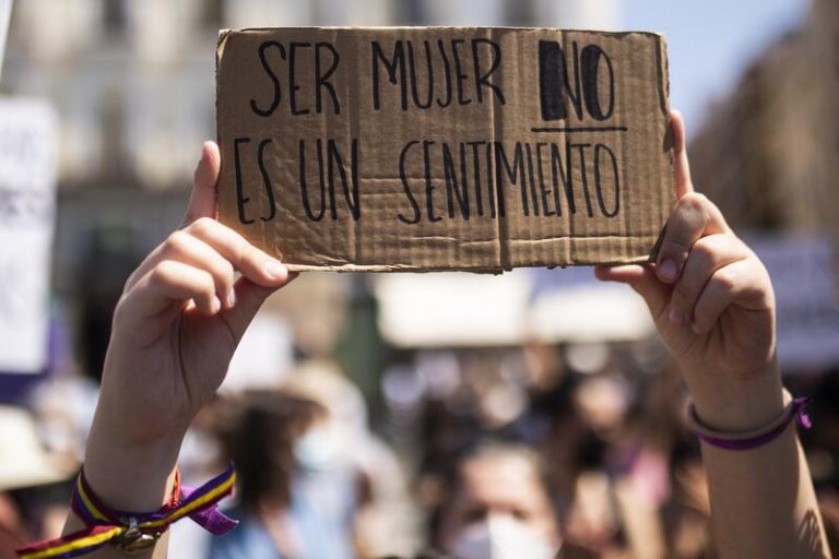 Choque entre feminismo e identidad de género en el 40 Congreso del PSOE