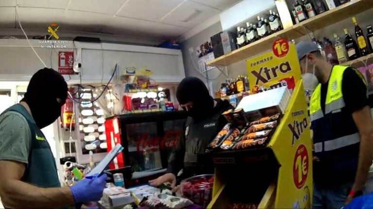 Dan en Melilla el mayor golpe al tráfico de las cápsulas del 'gas de la risa'