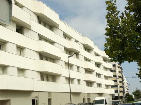 Pisos El precio de la vivienda en alquiler se redujo un 1,38% interanual en septiembre, según pisos.com