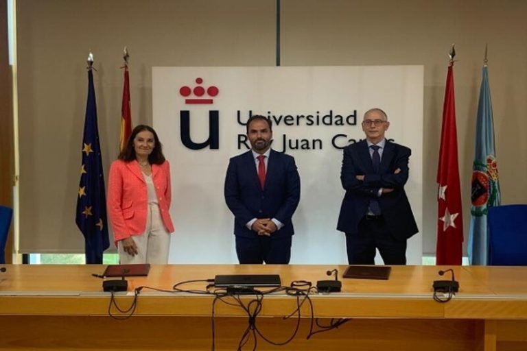 La URJC y Telefónica renuevan la Cátedra de Servicios de Inteligencia y Sistemas Democráticos
