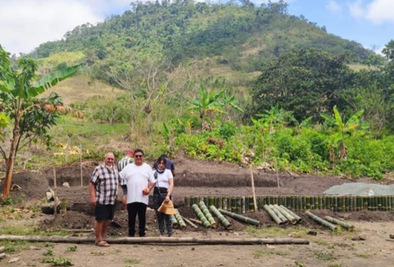 Un misionero vasco impulsa en Ecuador un museo de la cultura montubia