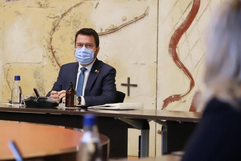 Aragonès anuncia la apertura al 100% de la cultura, el deporte y los bares