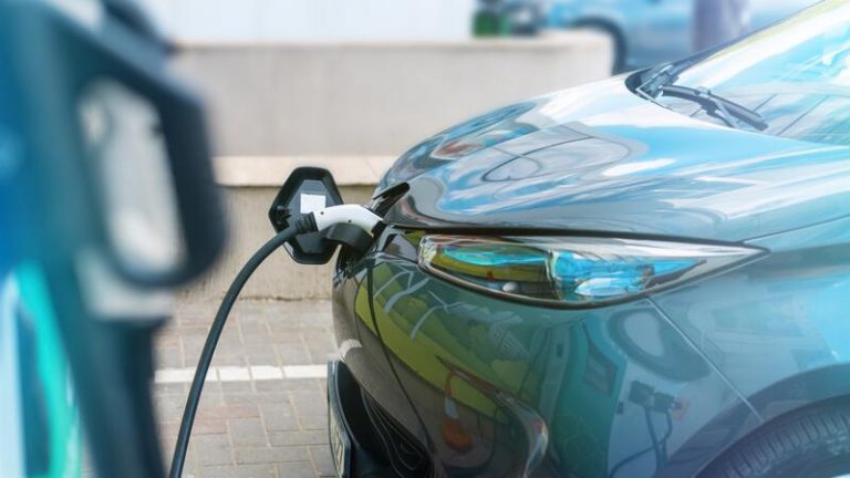 Las ventas de électricos en España representan un 3% del total, lejos del 60% de Noruega