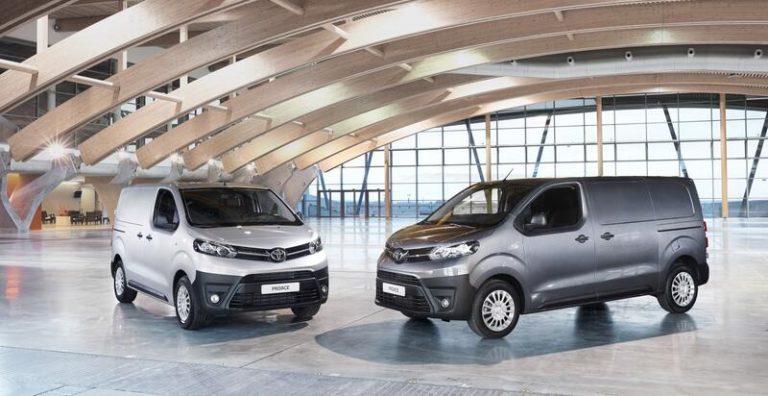 Toyota España lanza la gama 2022 de Proace y Proace Electric