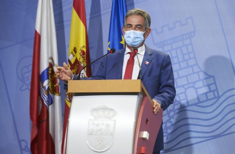 Revilla defiende la reunión de presidentes y descarta que sea frentista