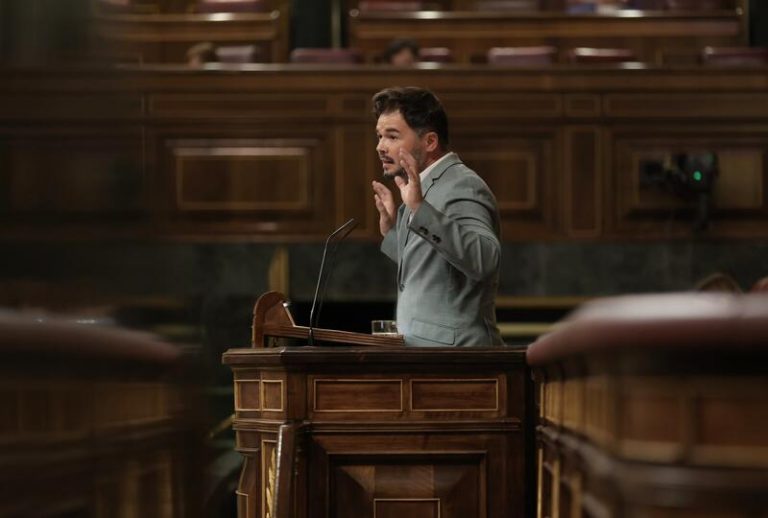 Ofensiva de ERC en el Congreso contra Cuentas tras el rechazo de los avales de excargos del procés