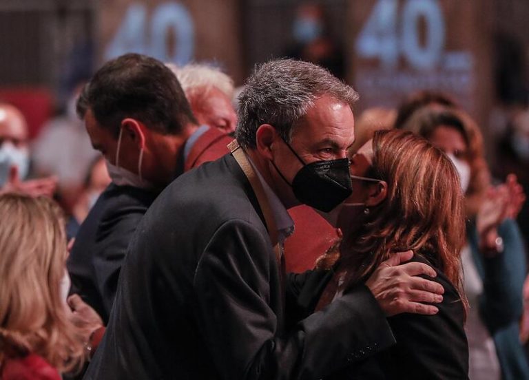 Zapatero apuesta por el abolicionismo y Felipe González reivindica el feminismo 