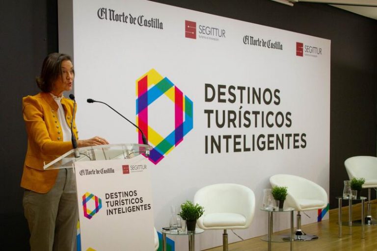 Maroto ve el turismo como 