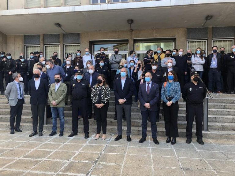 Alcalde de Zaragoza confía en que el autor de la agresión a un policía en un bus urbano 