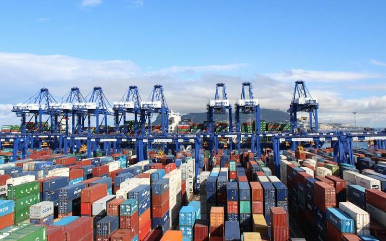 Las empresas empeoran sus expectativas de exportación y la percepción de la cartera de pedidos