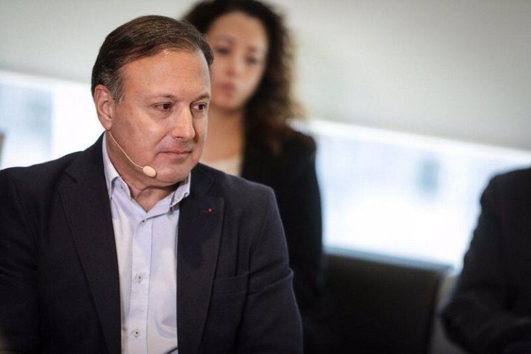 Cs dedica a Joan Mesquida una de las salas de su sede nacional