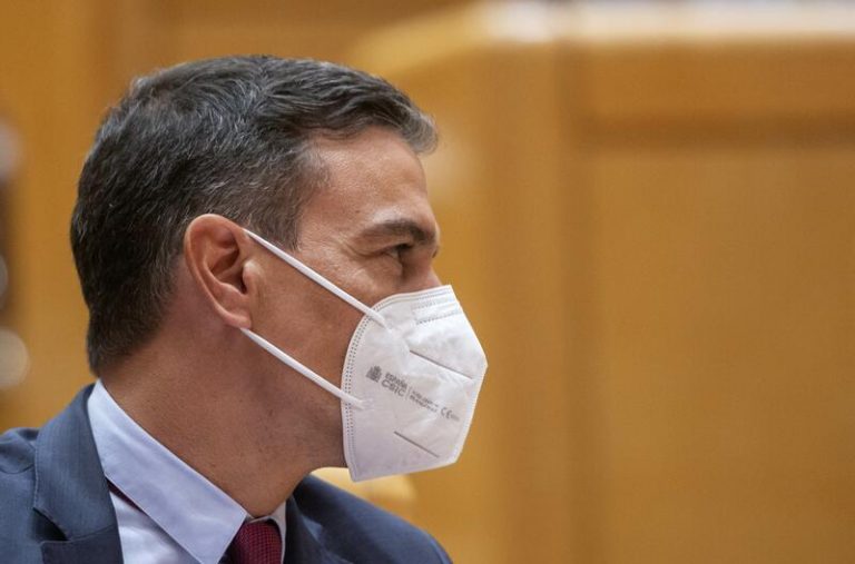 Sánchez defiende las medidas contra el alza de la luz