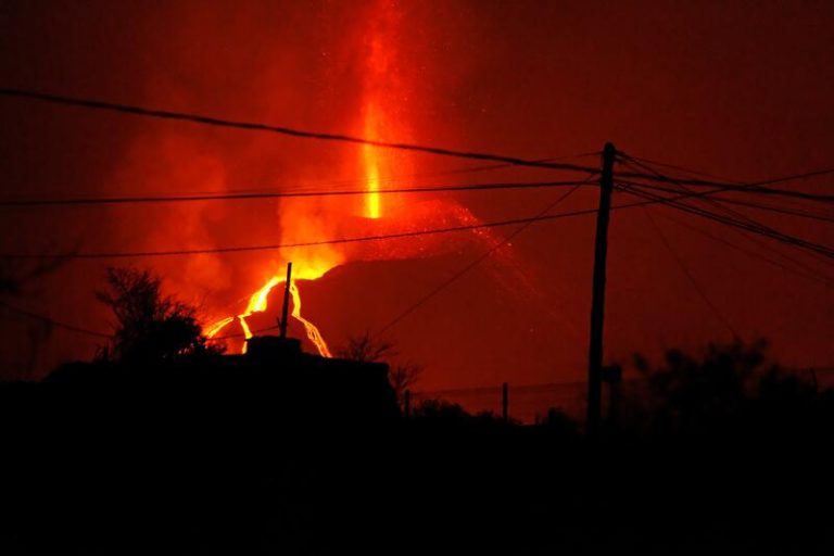 Los científicos insisten en que el final de la erupción aún está 