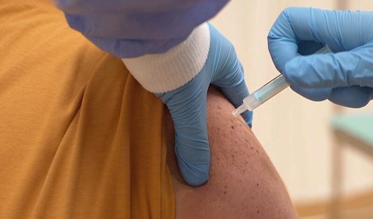 Andalucía roza las 13 millones de dosis administradas