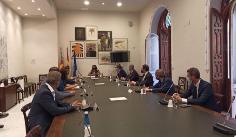 Enagás, Naturgy y Genia impulsan un proyecto para producir gas renovable a partir de la paja del arroz