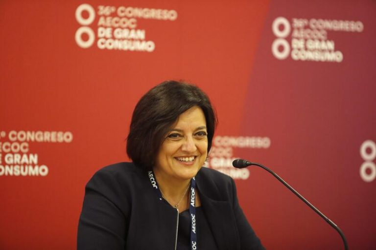 Frit Ravich pide legislar para cambiar hábitos alimentarios y evitar medidas restrictivas