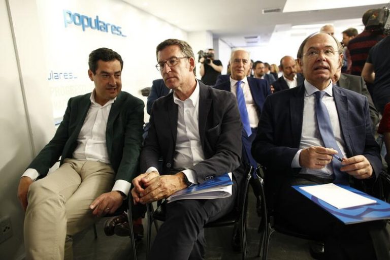 Moreno continúa con Feijóo su ronda de contactos con presidentes de comunidades