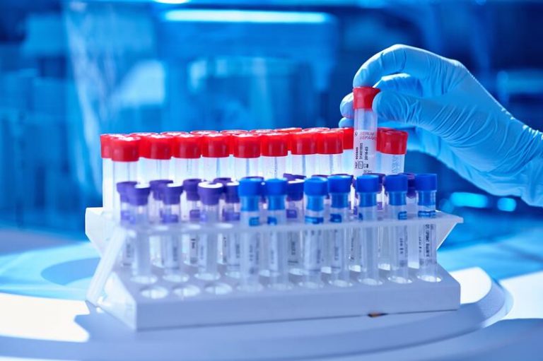 Valencia no registra fallecidos y comunica 281 contagios