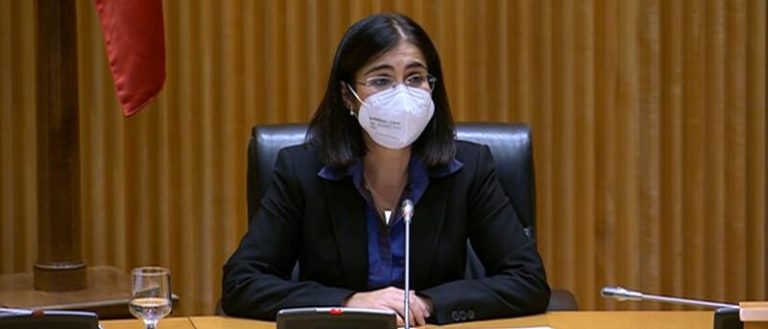 Darias reivindica la campaña de vacunación: 