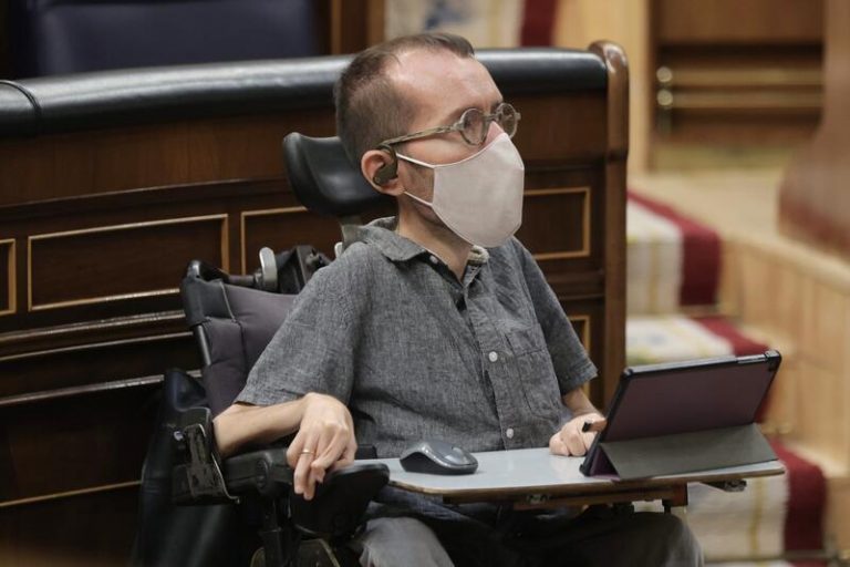 Echenique sostiene que el escrito del TS concluye que no hay que quitarle el acta a Rodríguez