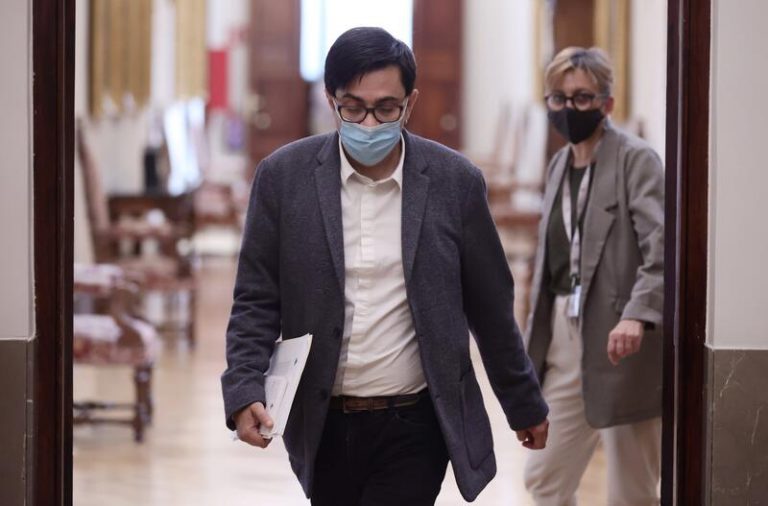 UP exige a Batet que no tome una decisión sobre Rodríguez hasta que se reúna la Mesa del Congreso