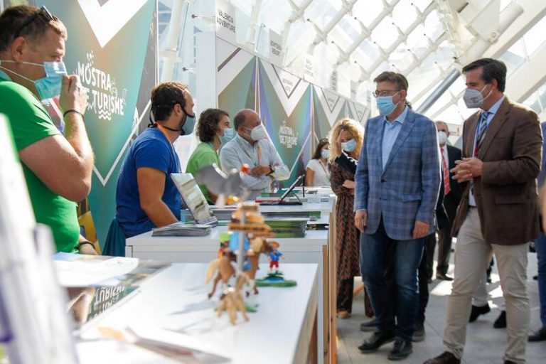 Puig descarta nuevas restricciones ante la subida de casos