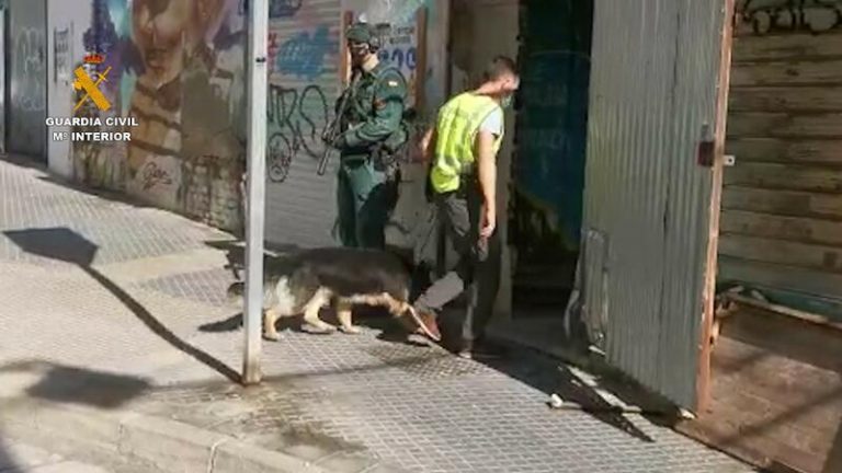 Detenida una persona en Málaga radicalizada que realizaba actividad proyihadista en RRSS