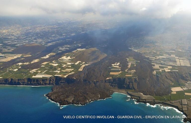 El Gobierno prorroga el escudo social con ayudas a los autónomos de La Palma
