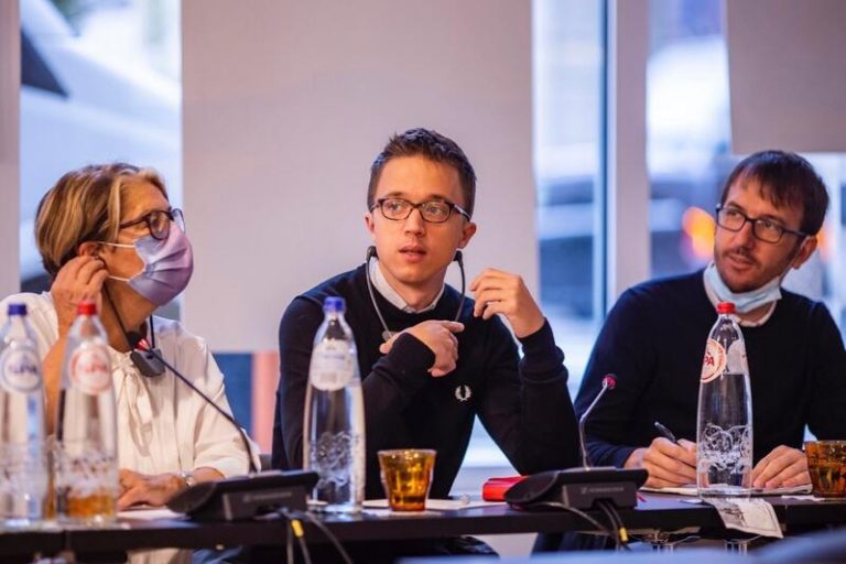 Más País y Equo se 