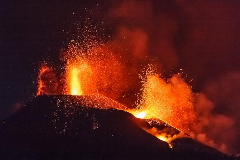 El bombardeo de lava ya se utilizó en Sicilia en las erupciones del Etna