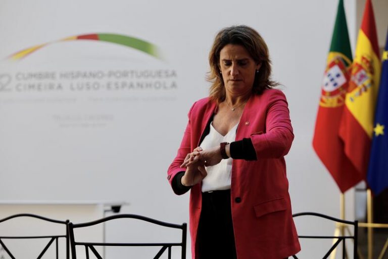 Ribera descarta que Argelia vaya a extender el contrato con Marruecos para usar el gasoducto Magreb-Europa