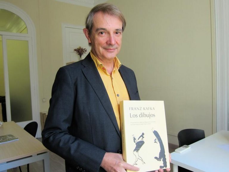 Galaxia Gutenberg reúne en un volumen los dibujos de Kafka